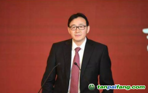 中國(guó)人民銀行研究局局長(zhǎng)徐忠中國(guó)如何引領(lǐng)綠色金融的未來(lái)
